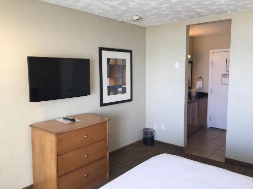 Surfer Beach Hotel image 28