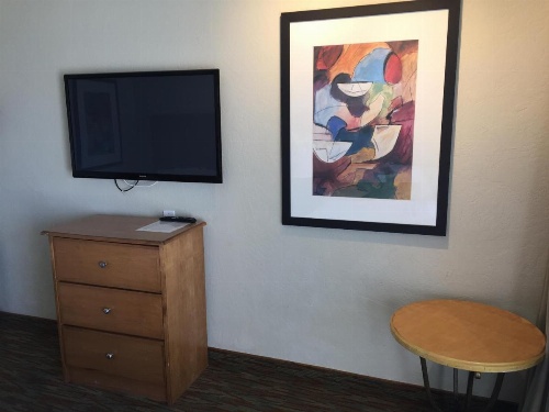 Surfer Beach Hotel image 37